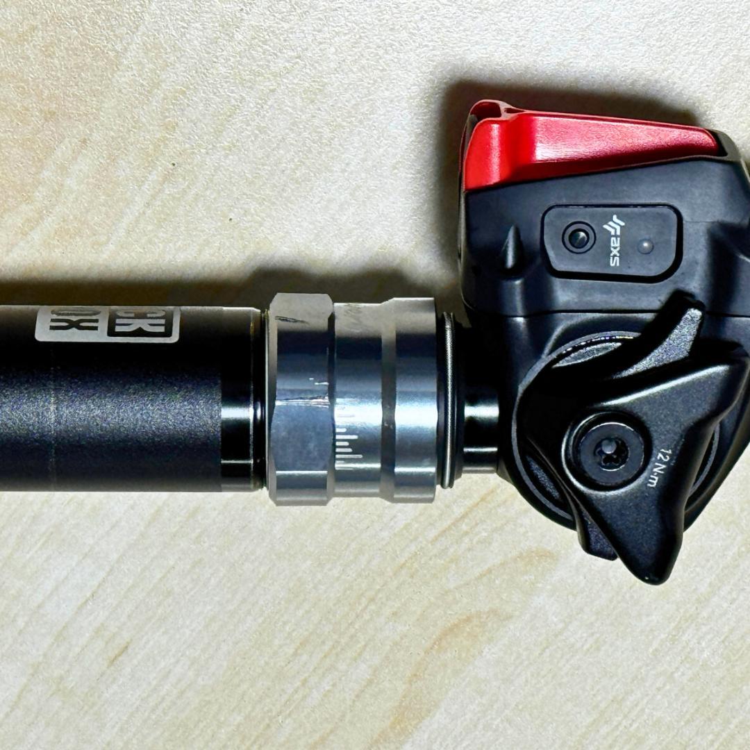 RockShox Reverb AXS ドロッパーシートポスト 170 mm