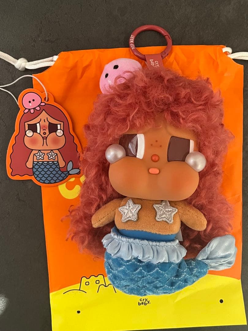 POPMART CRYBABY Vacation Mode Onシークレット
