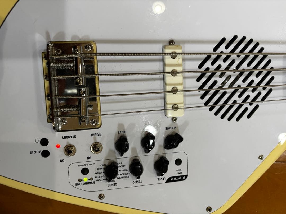 VOX APACHE-2B BASS アンプ内蔵 Phantom