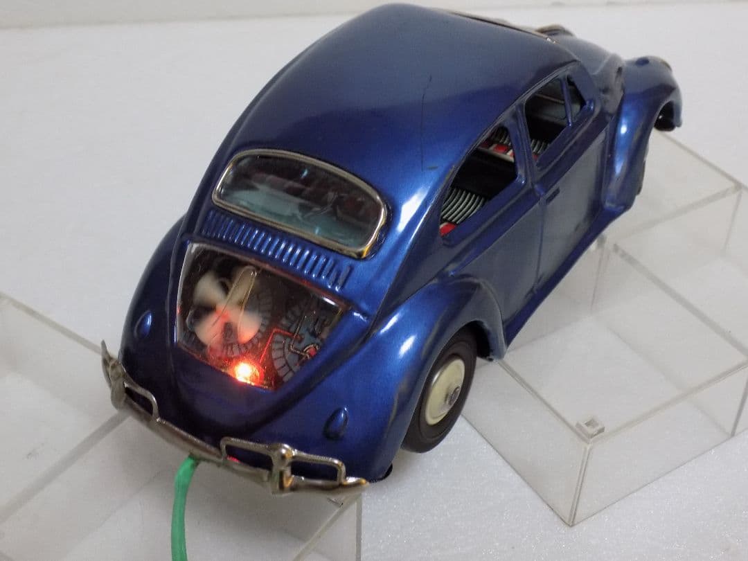 ブリキ　バンダイ リモコン【フォルクスワーゲン ビートル】動作品