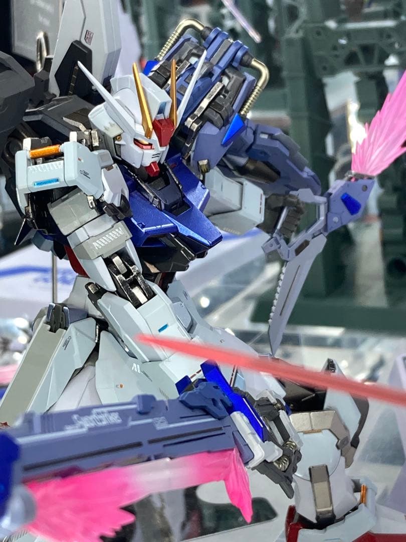 LBULDストライクガンダム　ストライカーパックセット
