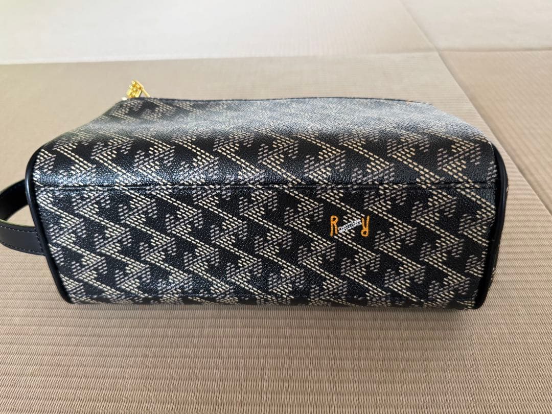 レザレクション　バッグ（ピークス）