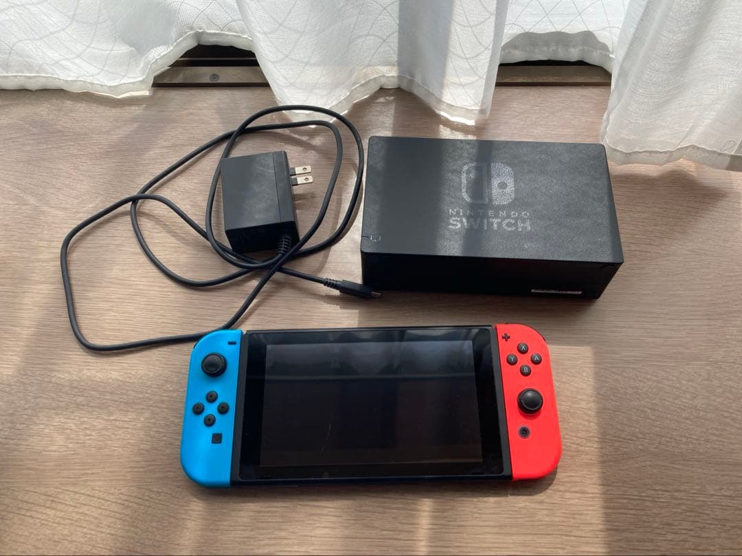 Nintendo Switch 赤/青 本体 一式セット【箱付き】