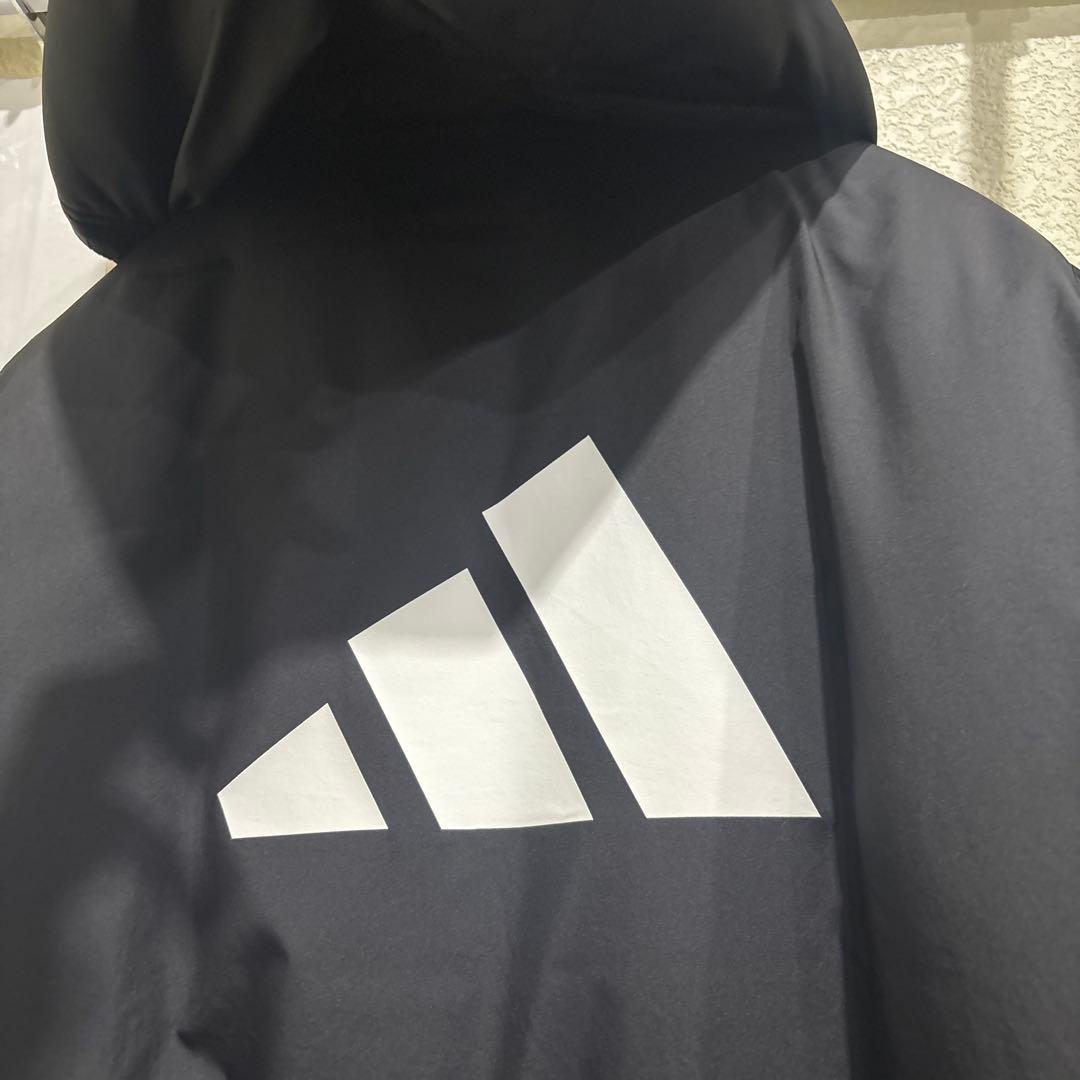 アディダスサッカーハーフコート新品