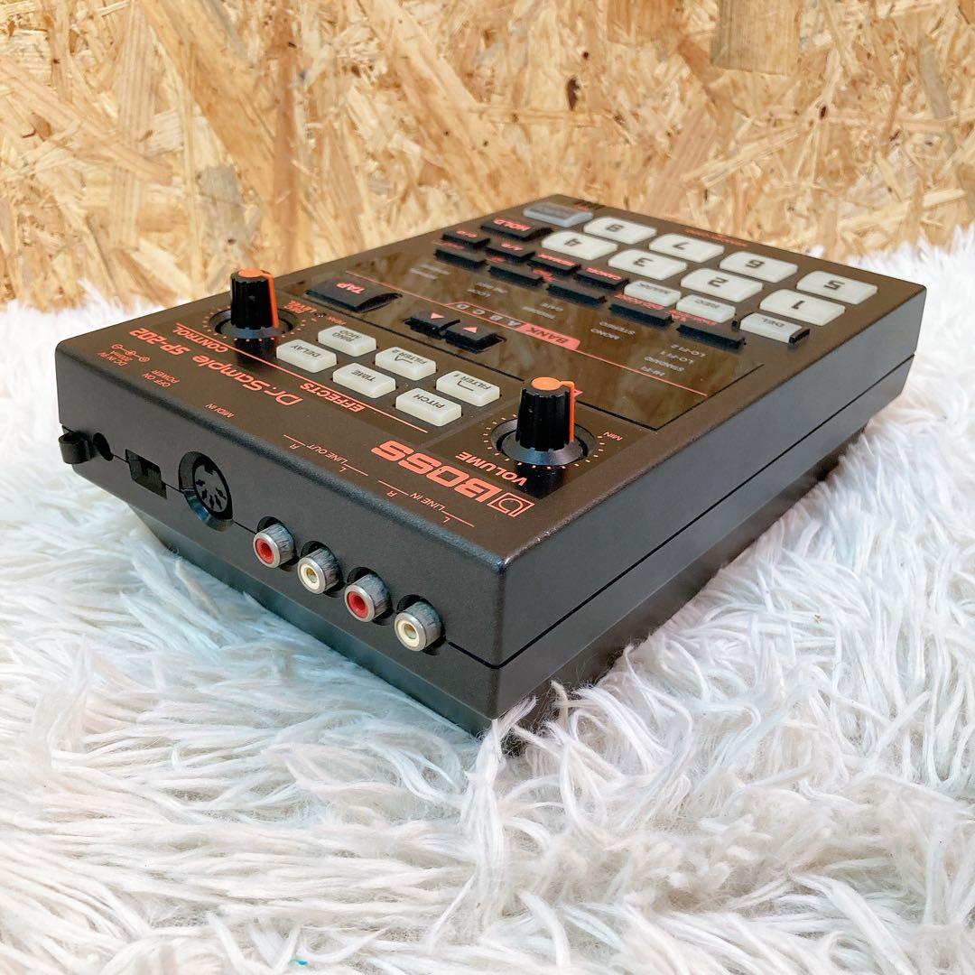 ① BOSS dr.sample SP-202 サンプラー