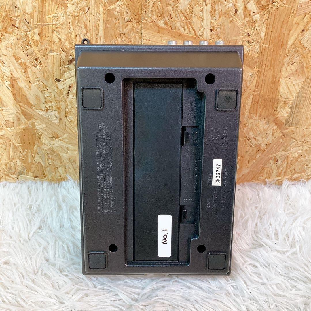 ① BOSS dr.sample SP-202 サンプラー