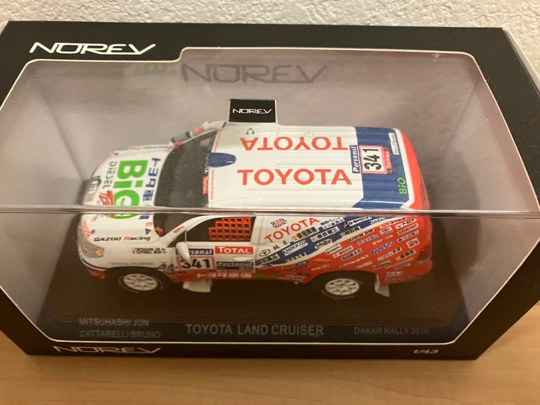 1/43 ノレブ トヨタ車体 TLC ランドクルーザー ダカールラリー 2010
