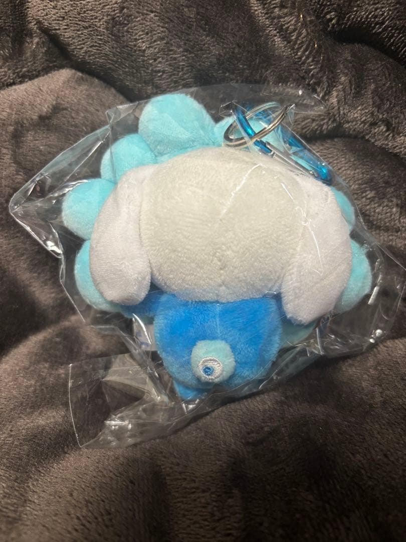 ミャクミャク なりきりぬいぐるみ シナモロール カラビナ付き