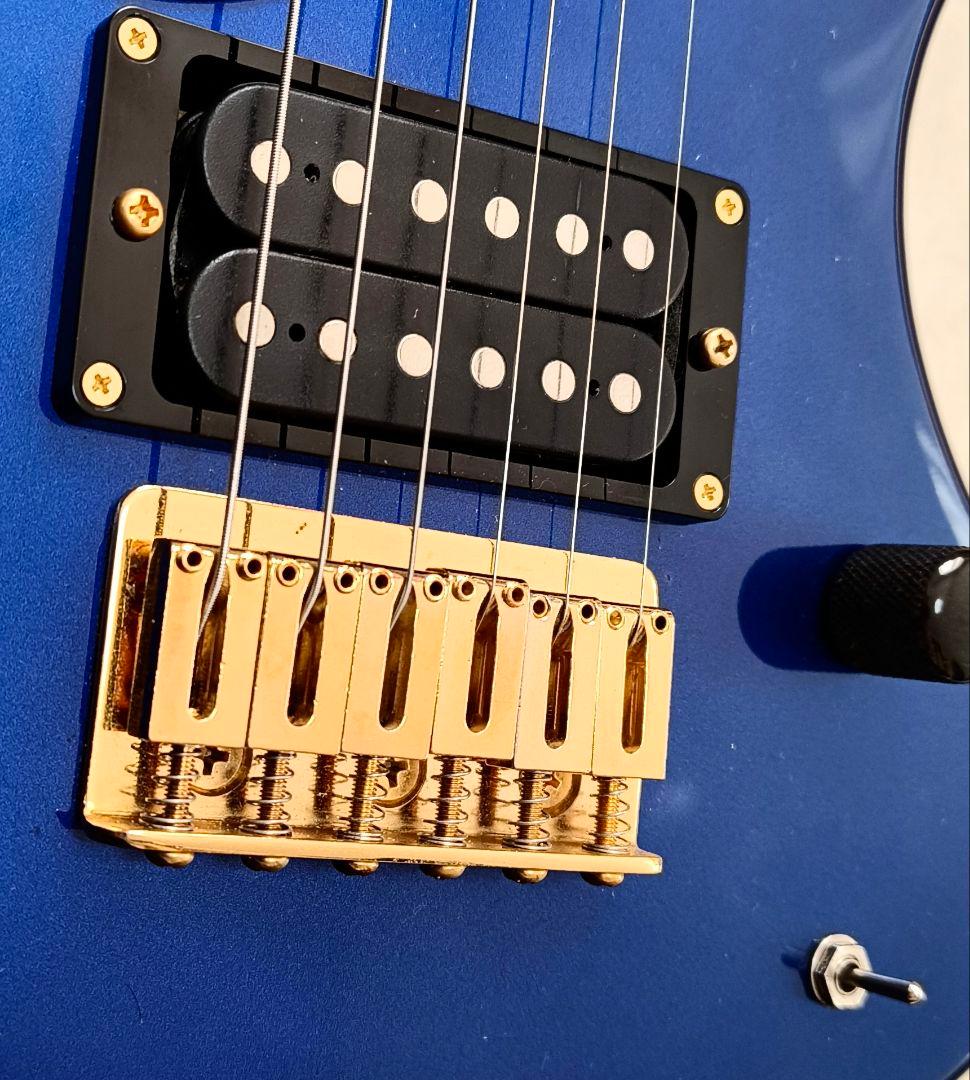 【美品】ZO-3C ブルー アンプ内蔵ギター オーバードライブSW付 専用ケース