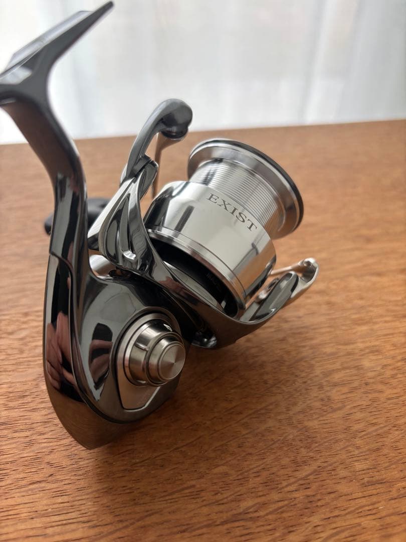 22イグジスト lt3000-h 美品 ダイワ ステラ スピニングリール