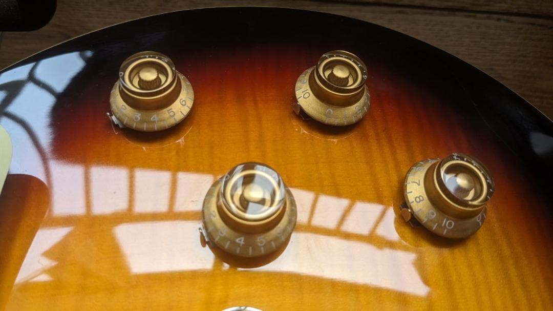 Epiphone Les Paul Standart ハードケース付き
