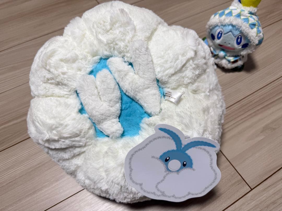 ポケモン　ふわふわ抱きぬいぐるみ　チルット　タグあり