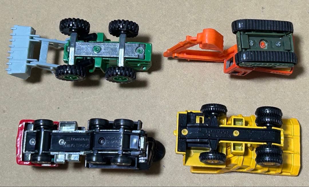 訳あり 日本製 トミカ ギフトセット 建設車シリーズ