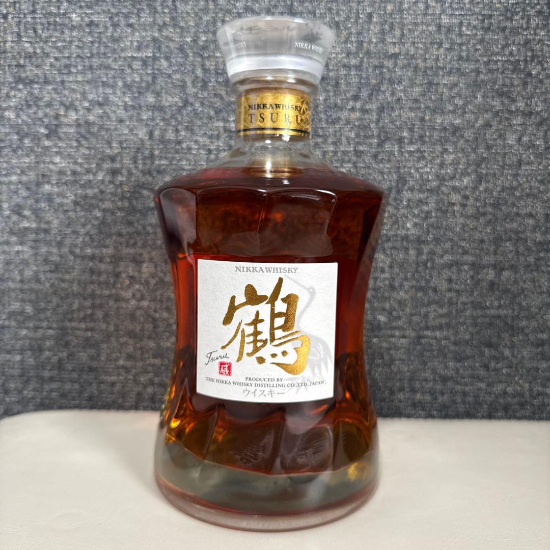 ニッカウヰスキー 鶴 700ml サービスにシングルモルト余市 50ml
