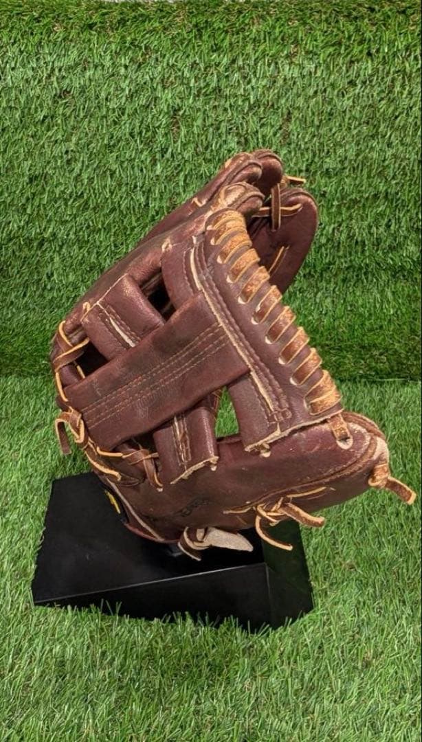 野球グラブ　グローブ　一般軟式大人用　内野手用　真弓モデル　BEN