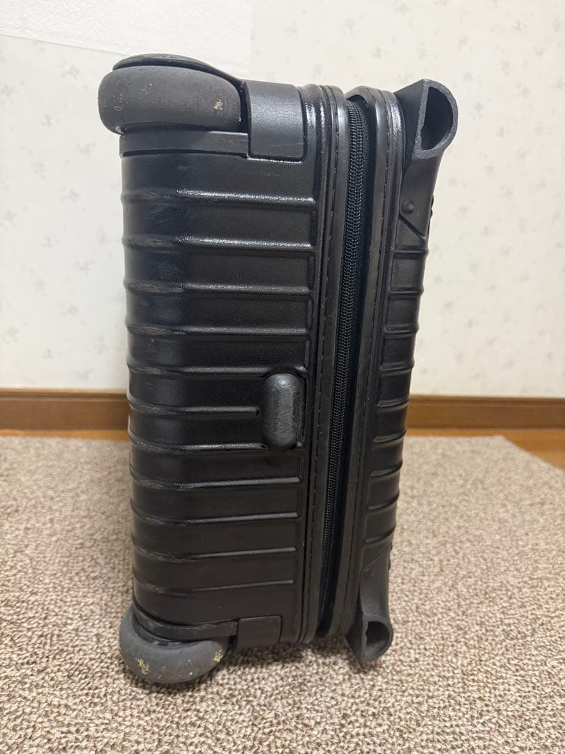 美品RIMOWAリモワsalsaサルサ機内持込キャリーバッグスーツケース黒2輪