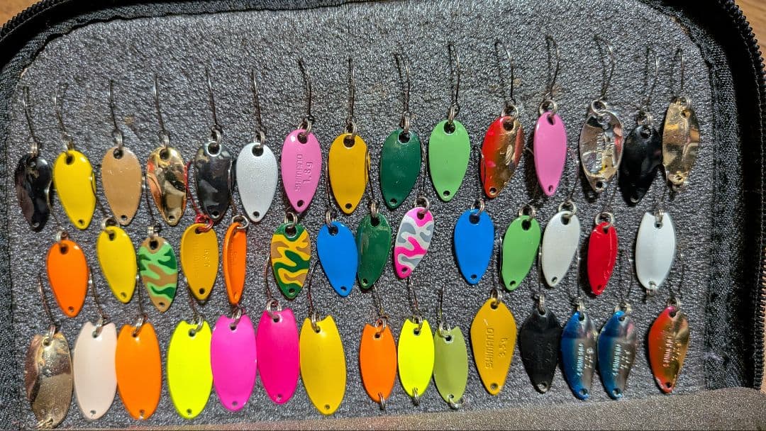 美品 シマノ カーディフ スプーンセット 138枚 管釣り