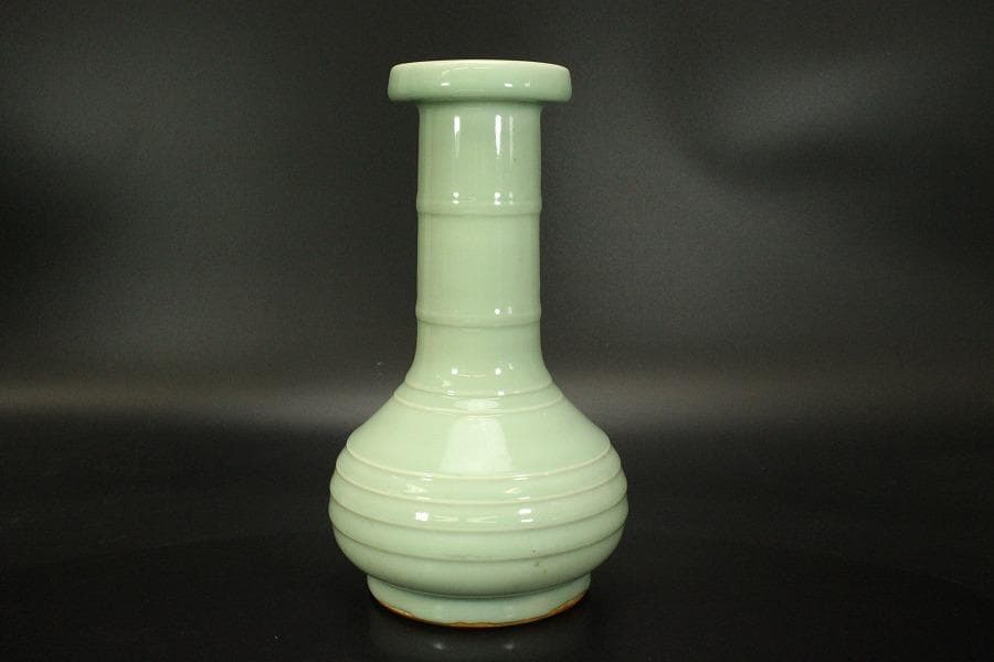 初代 宮永東山作 青磁花入(ZE716)