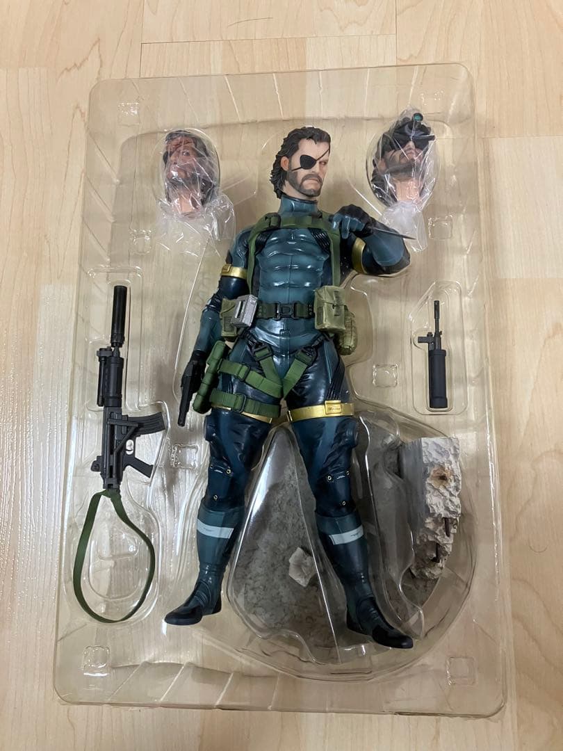 メタルギアソリッド V グラウンド・ゼロズ/ スネーク 1/6スケール スタチ…