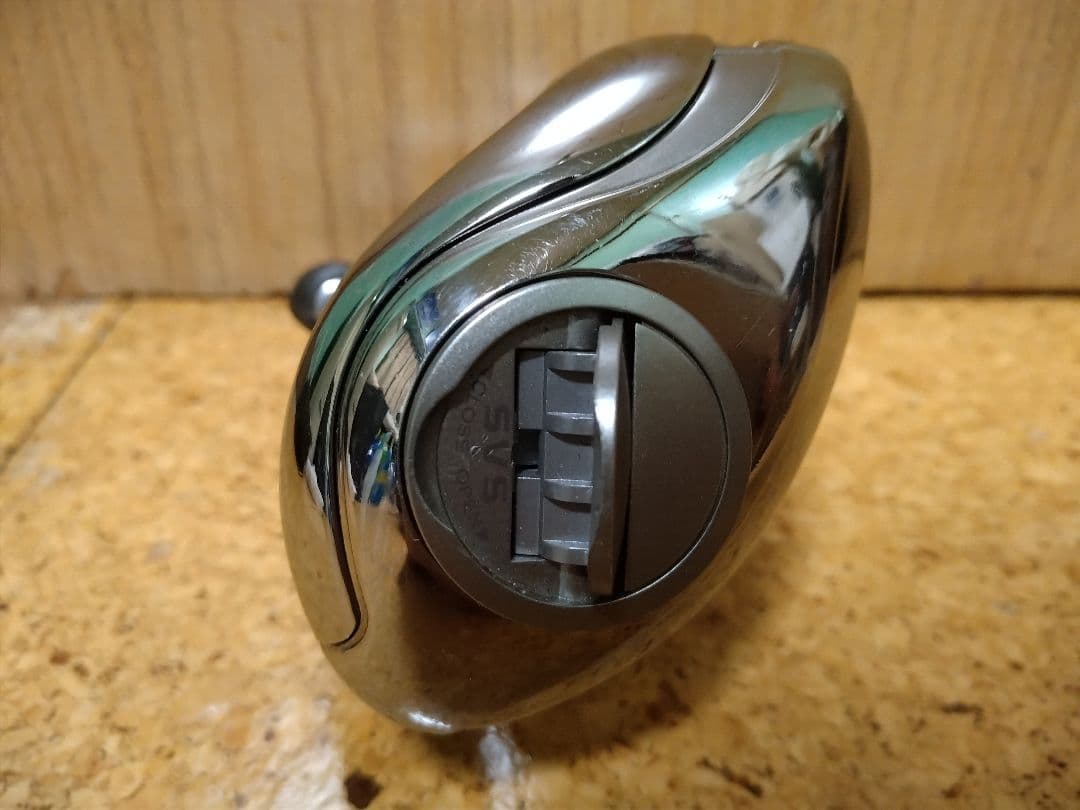 シマノ　初代アンタレス　RH221 左巻き　SHIMANO