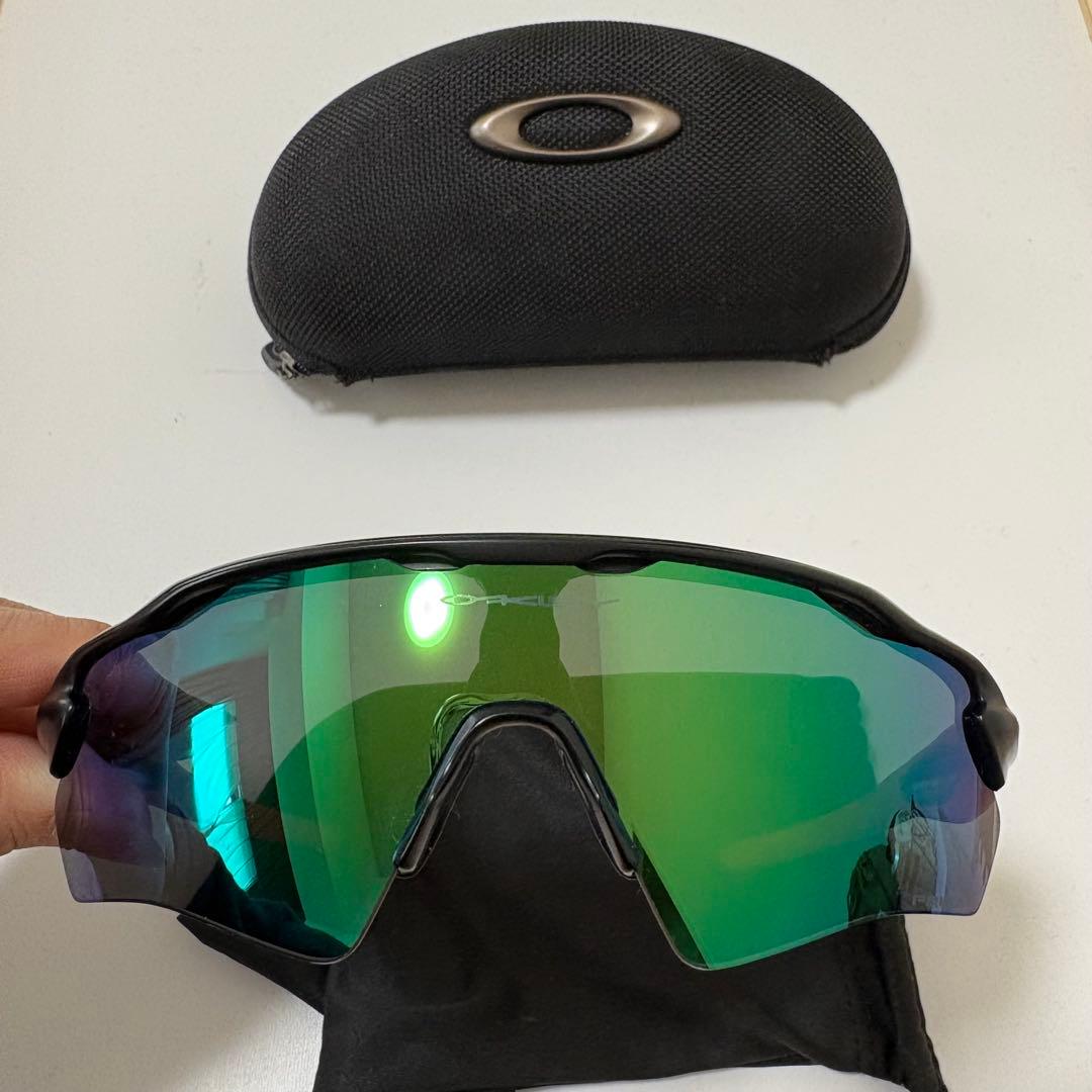 OAKLEY サングラス
