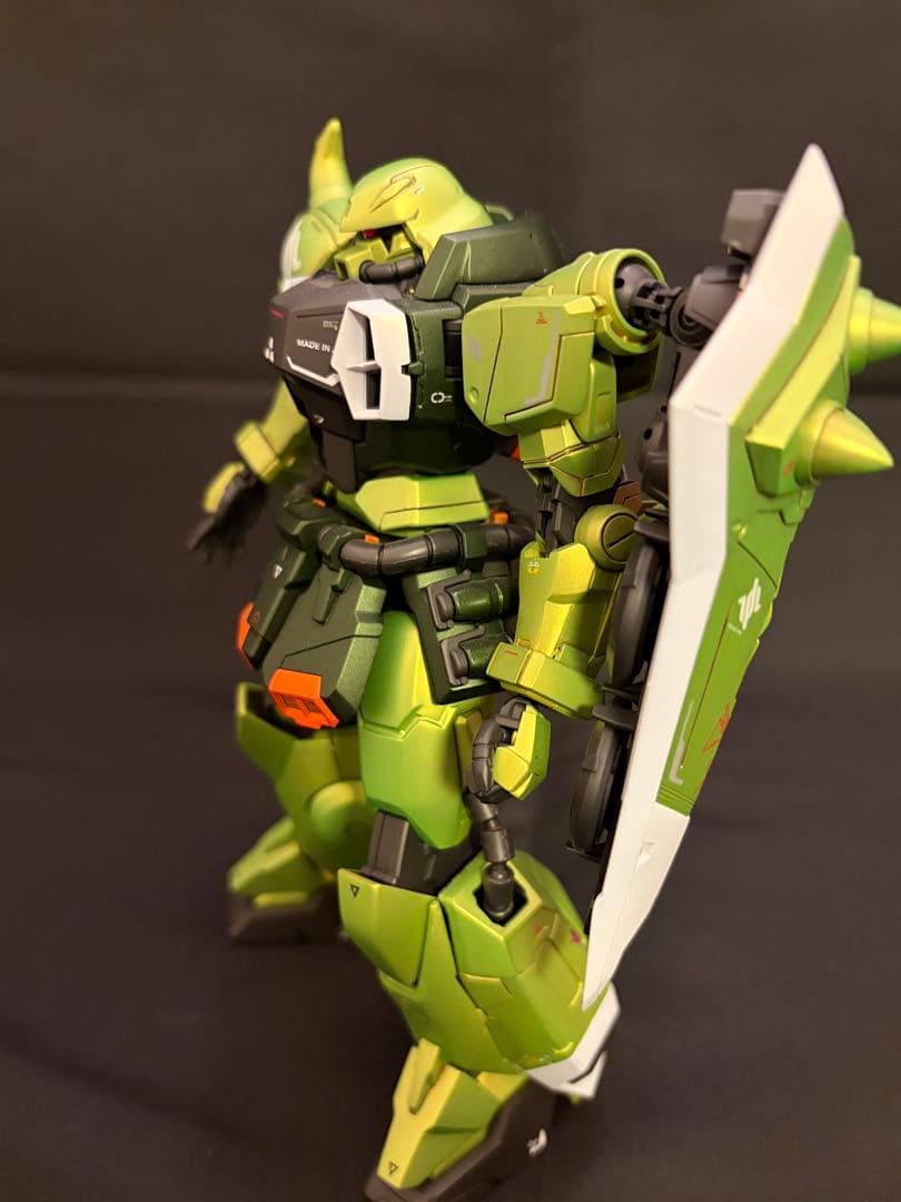 MG ザクウォーリア　艶消し　パール、メタリック塗装