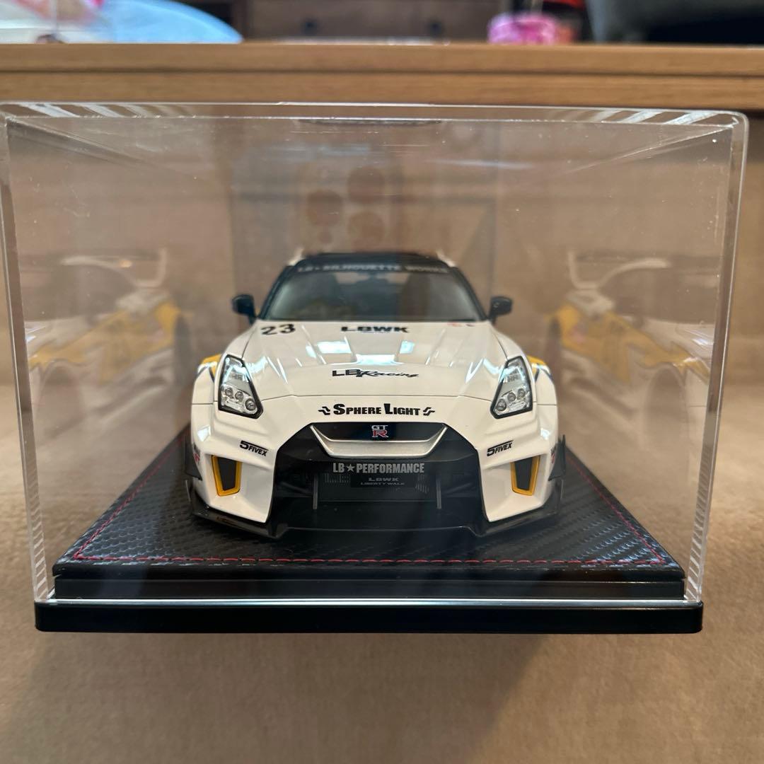 Nissan GT-R R35LB★PERFORMANCE 1/18