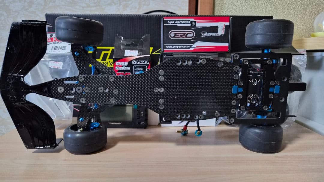 やーさん専用　タミヤ TRF104 オプション多数　M17セット