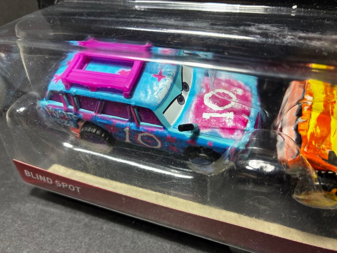 BLIND SPOT PUSHOVER China製　カーズ ミニカー