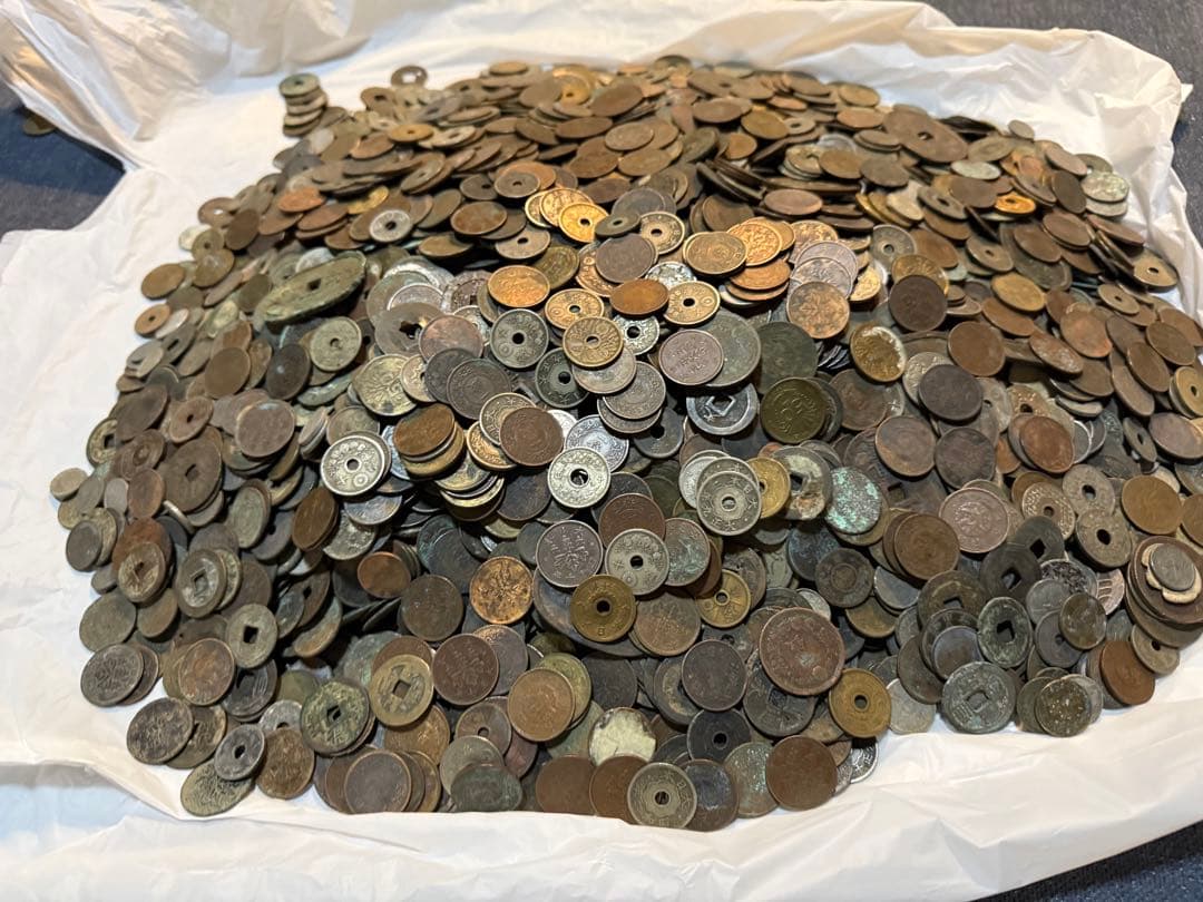 古銭　穴銭　カラス　桐　龍2銭　龍1銭　龍半銭　銅貨等　まとめ　15.5kg以上