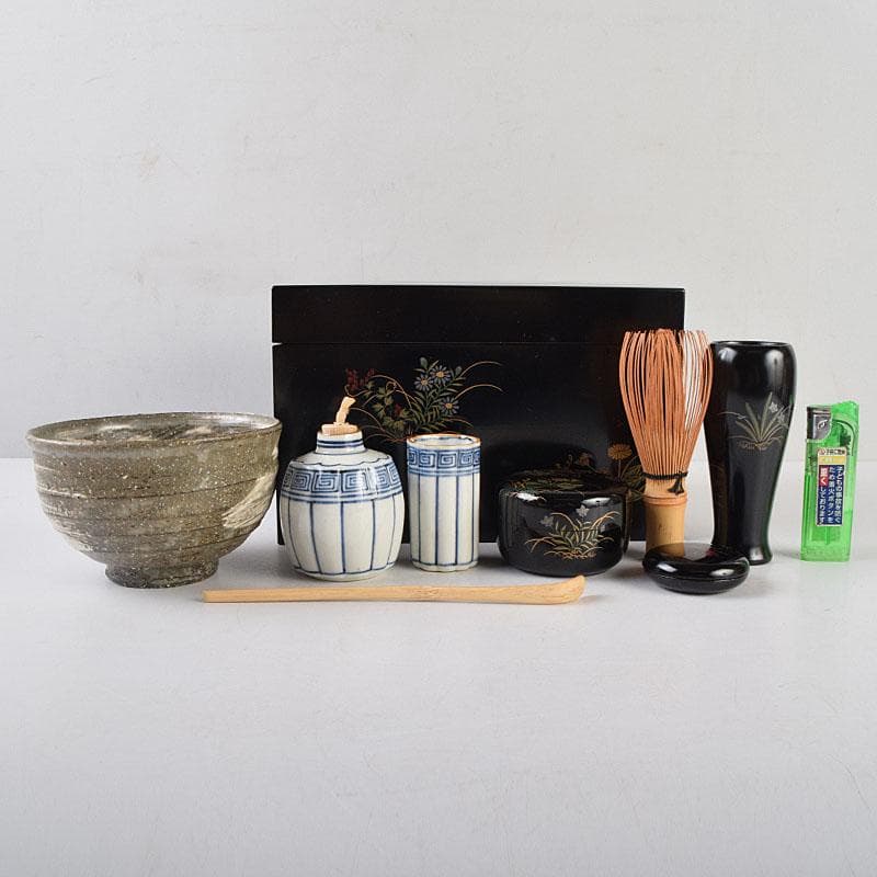 茶道具　井筒寛斉造　草花蒔絵　茶箱　茶碗　棗など　九点一式　共箱　U　R9039