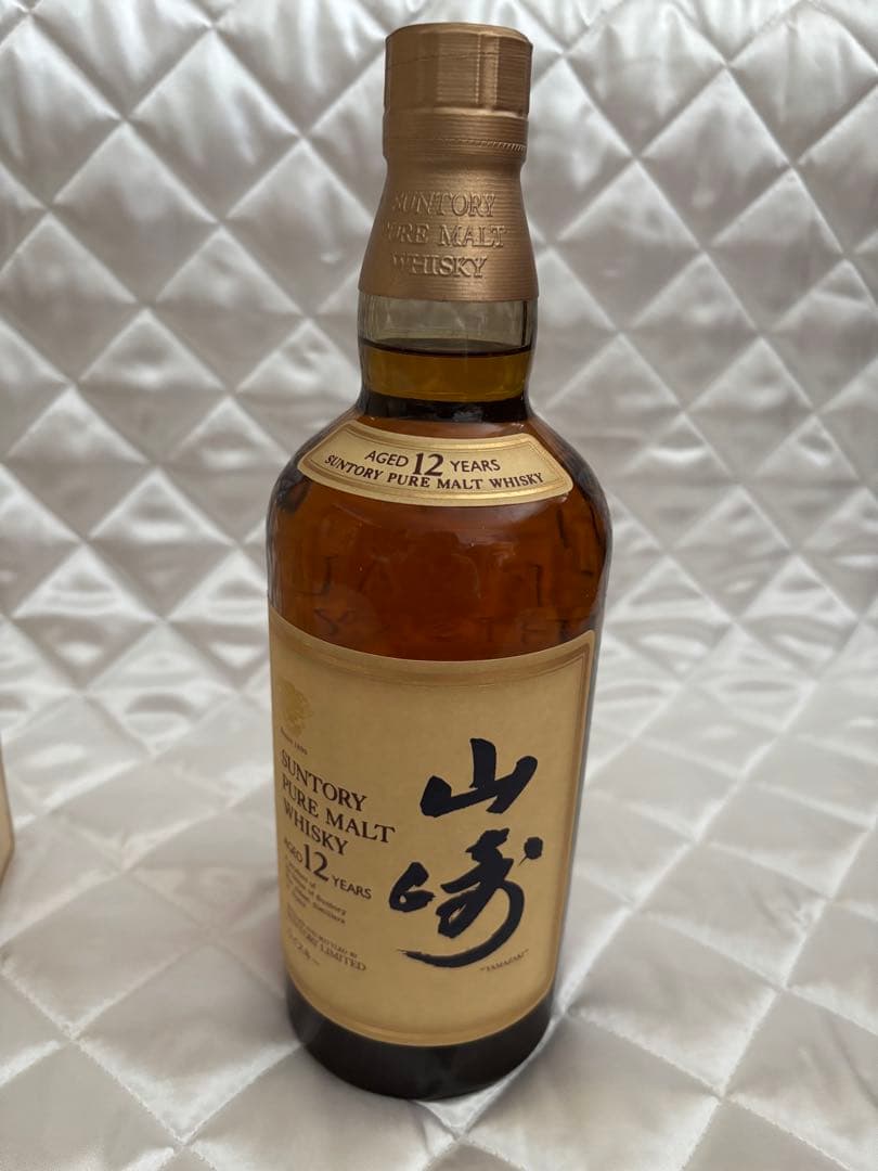 山崎12年 サントリー ピュアモルト ウイスキー 箱付き 未開封 レア