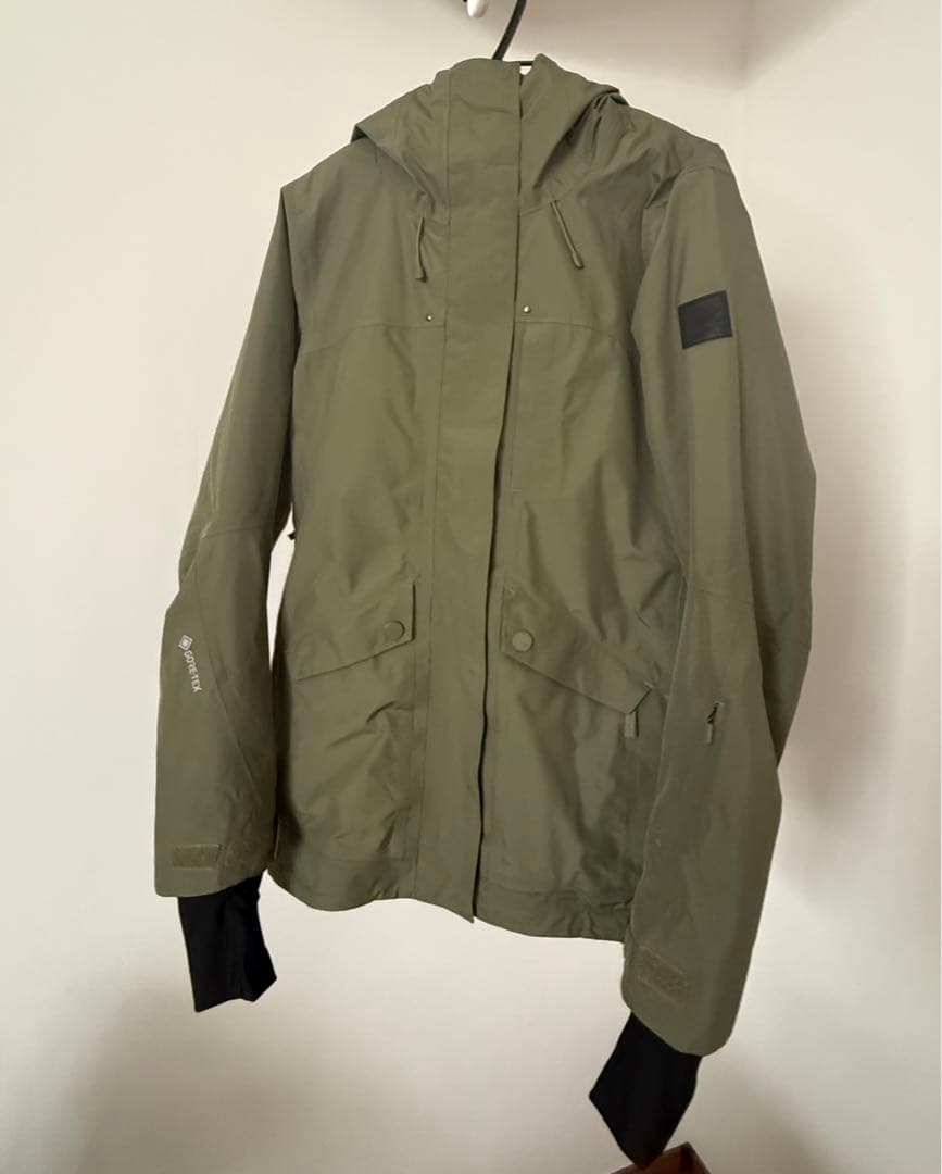 【新品・未使用品】GORE-TEXジャケット　 レディーズLサイズ