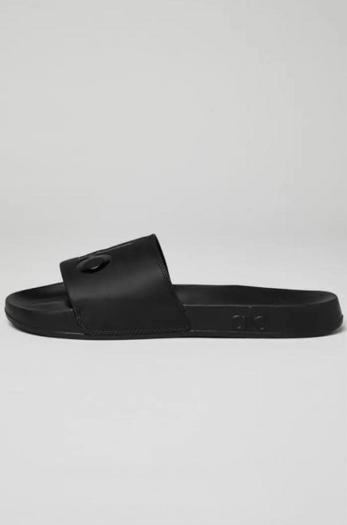 【新品・未使用】alo yogaサンダル