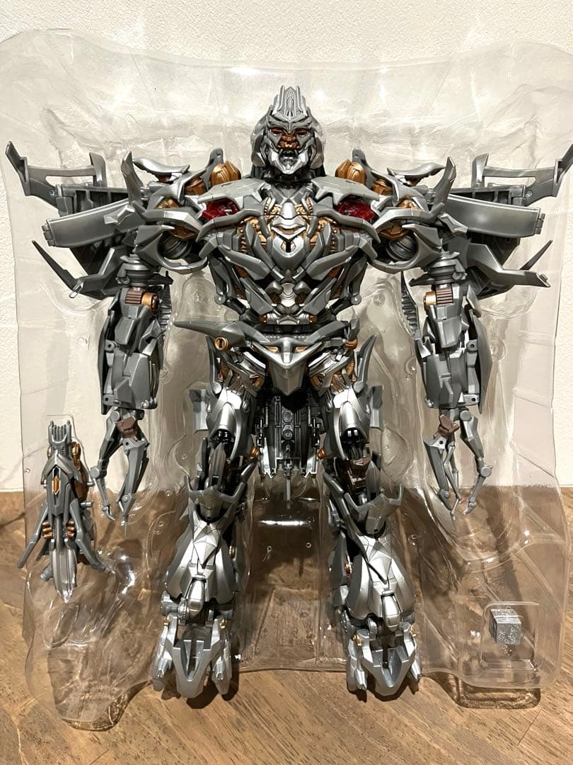 トランスフォーマー MPM-8 メガトロン