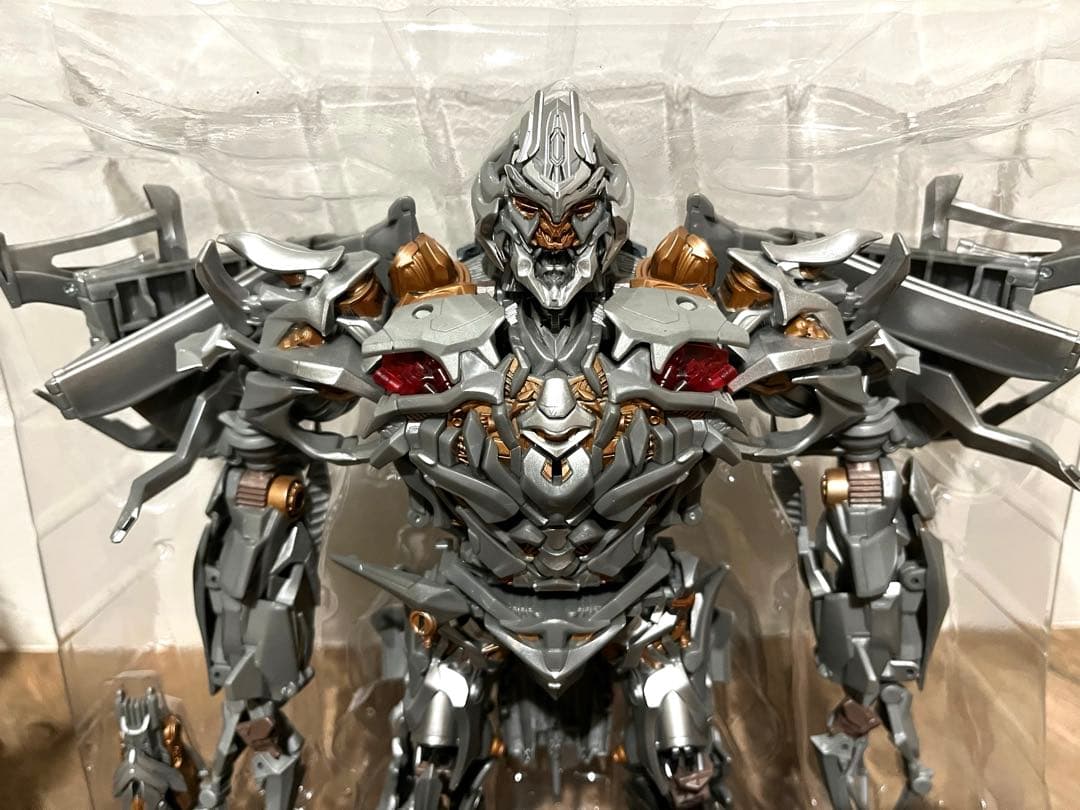 トランスフォーマー MPM-8 メガトロン