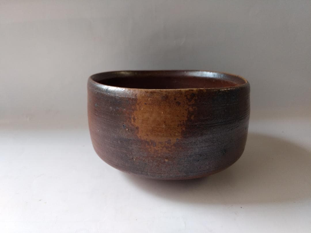 備前焼 金重利陶苑 七十七代 陶弘 造 茶碗 共箱 栞 茶器 抹茶碗 美品 です