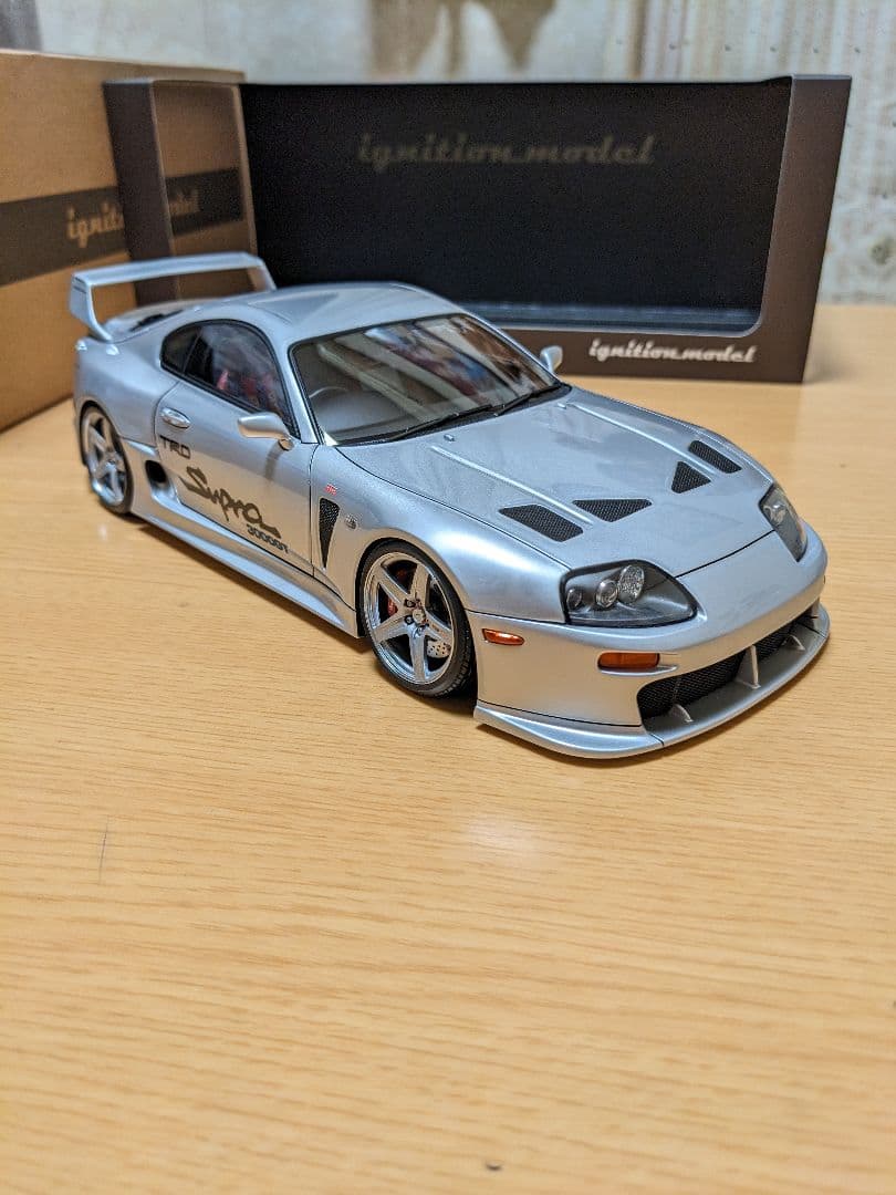 イグニッションモデル1/18　トヨタ スープラ(A80) TRD 3000GT