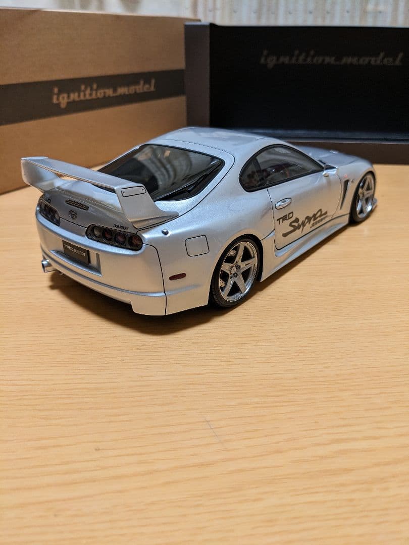 イグニッションモデル1/18　トヨタ スープラ(A80) TRD 3000GT