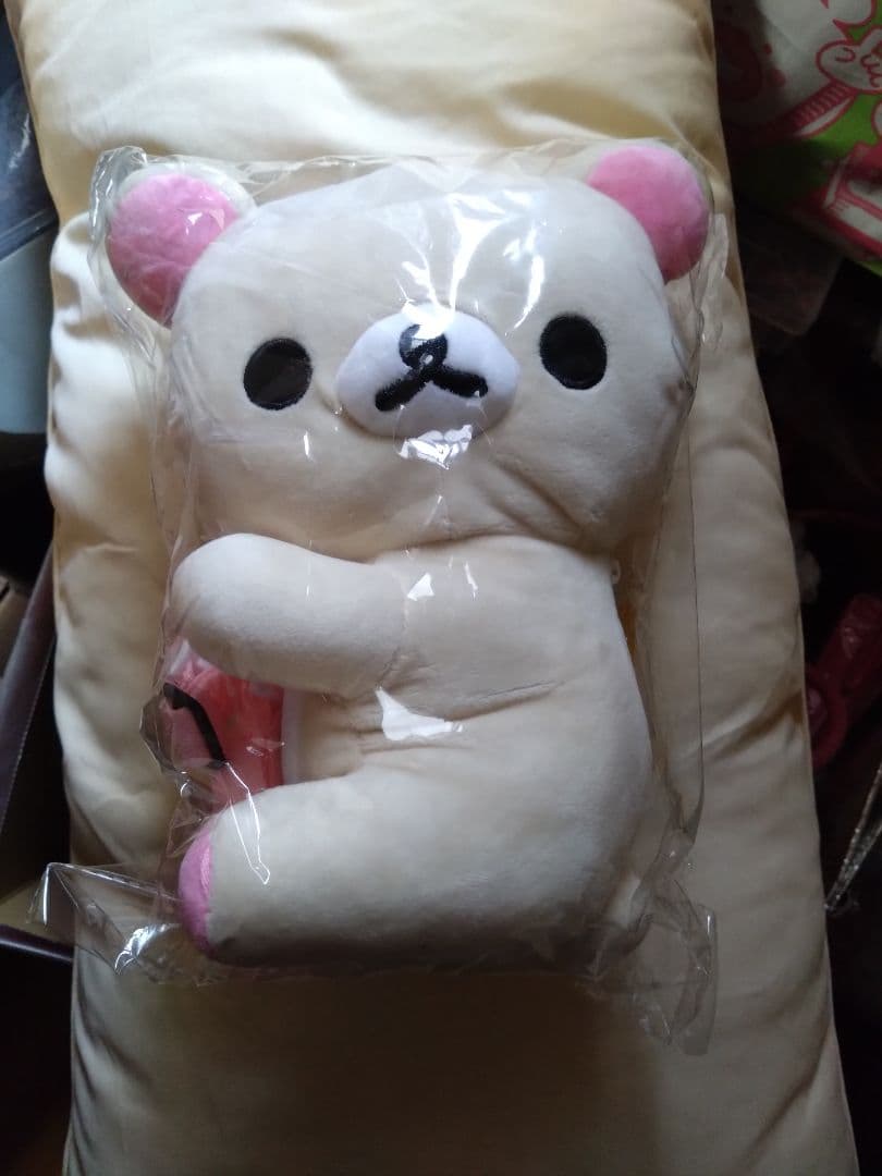 【タグ付き新品】コリラックマ抱っこ型ポシェット　　　ぬいぐるみ　匿名配送　ポーチ