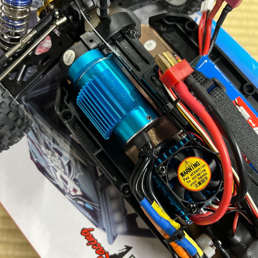 最終値下げExplorer Racing 124017 2.4GHz ブラシレス
