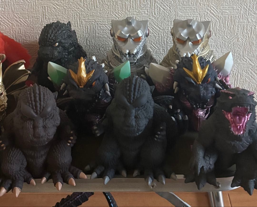 ゴジラ　ガメラ　大量　引退品　鎮座獣　東宝獣