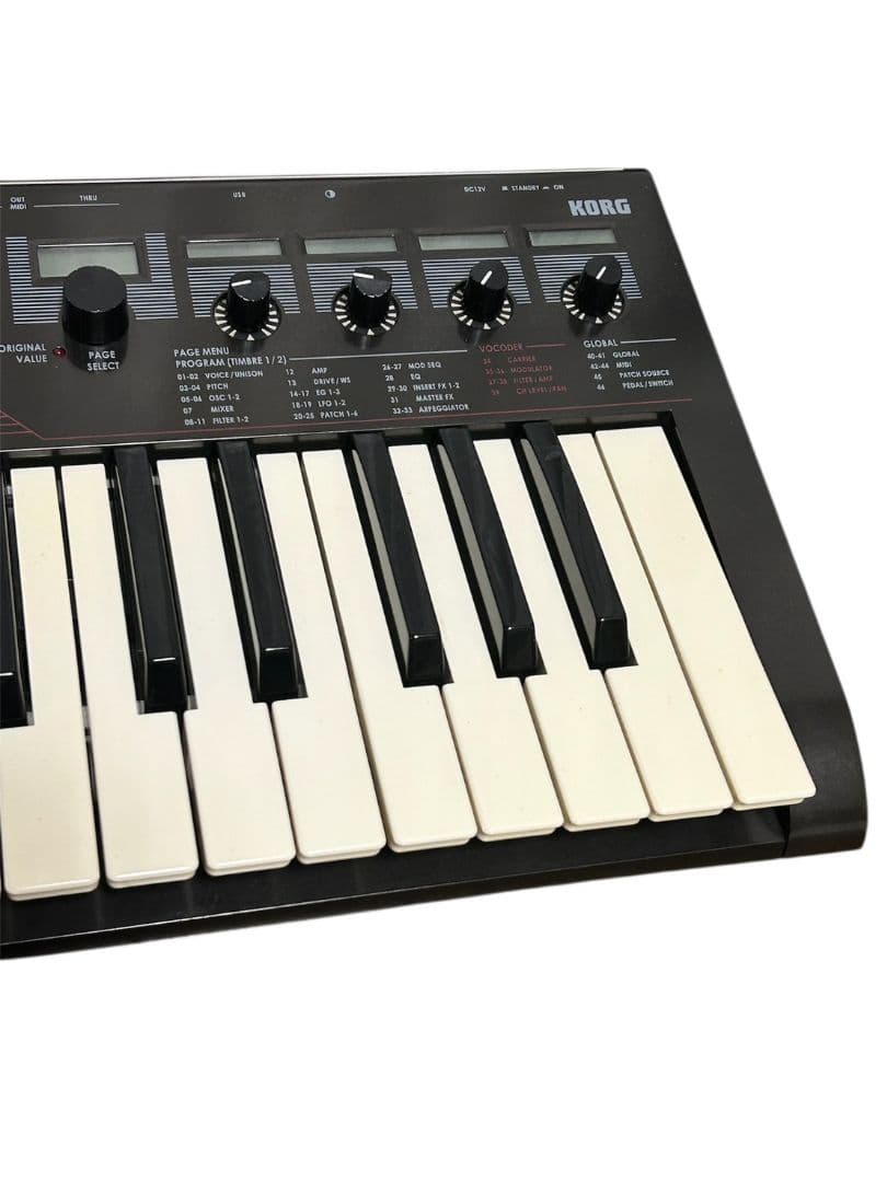 143 KORG R3 シンセサイザー 37鍵