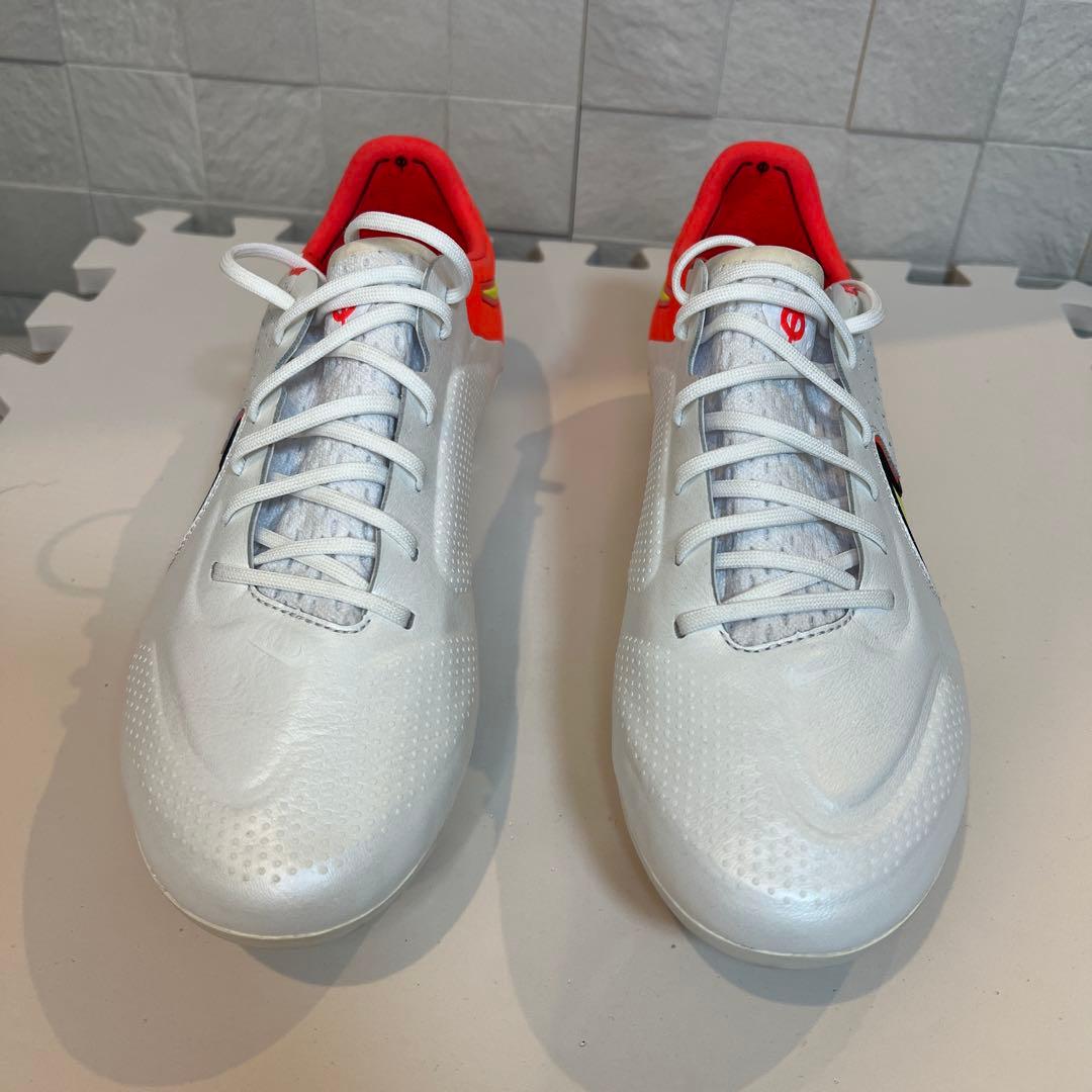 売り切り！Nike ティエンポレジェンド 9 SG 取り替え式