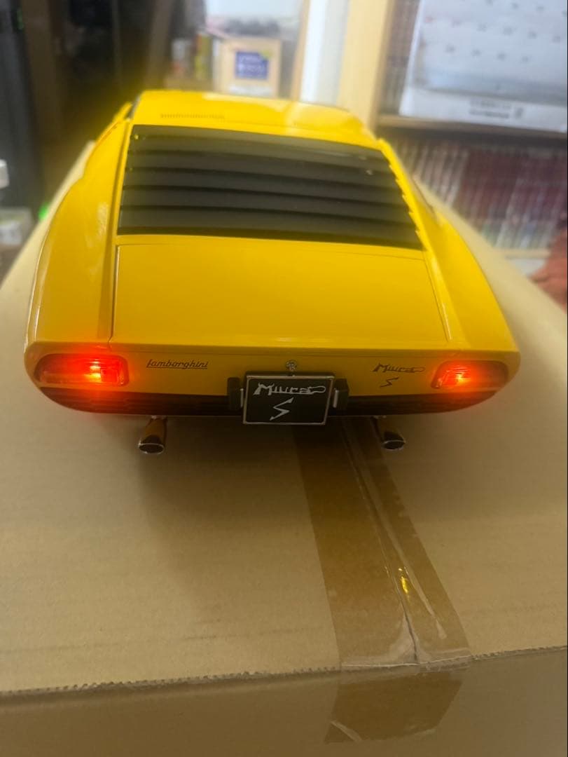 レトロン　アシェット　ランボルギーニミウラ
