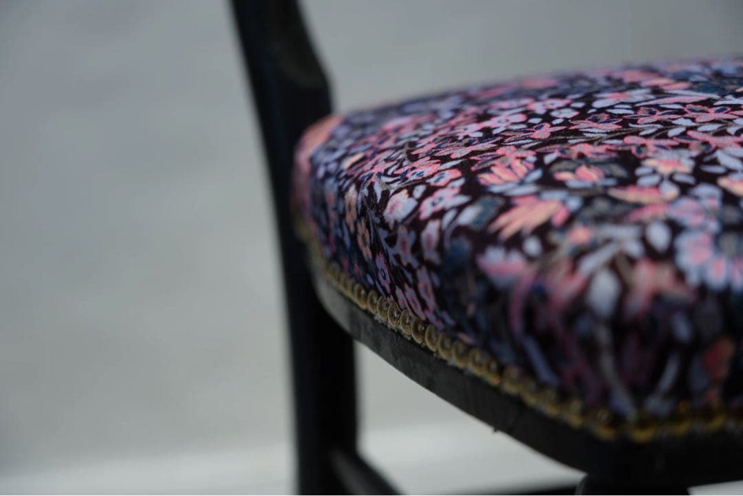 リバティ　フランス　アンティーク　チェア　ビンテージ　ナポレオンチェア　古木