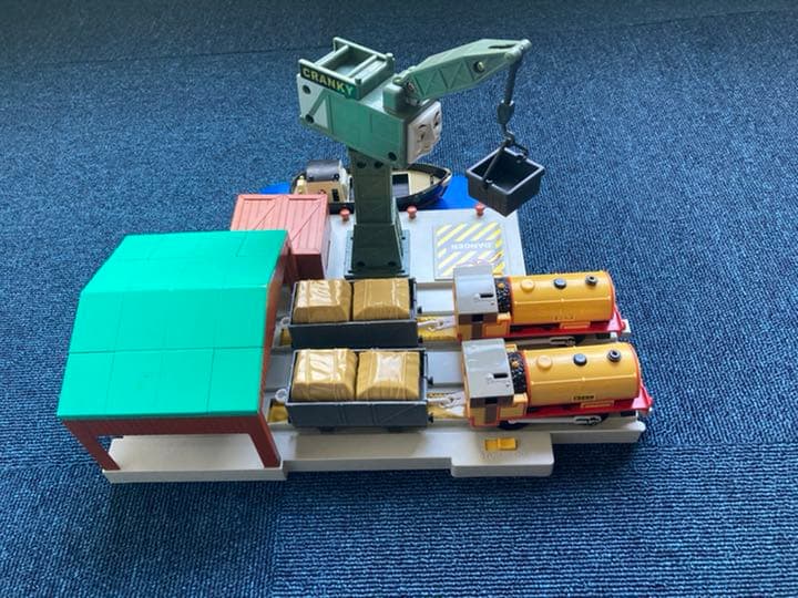 のぶさん専用　トーマス　プラレール　ビルとベンと港の仲間たちセット
