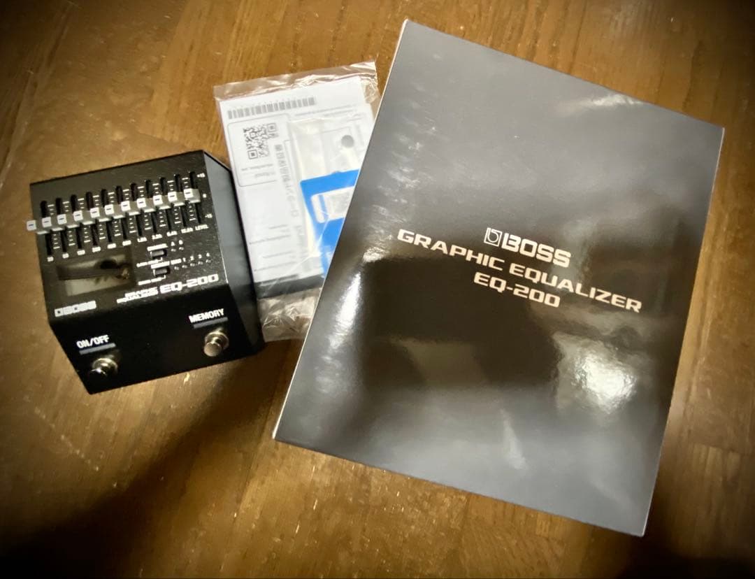 ギター BOSS EQ-200
