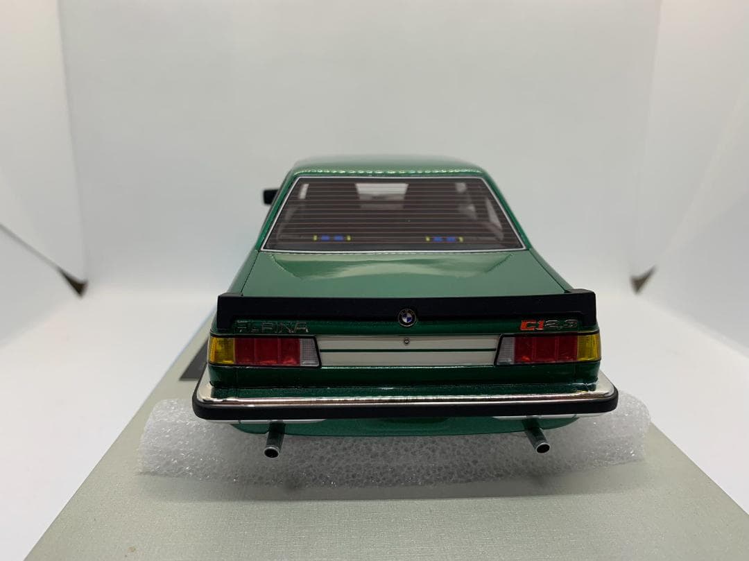LS 1/18  323 Alpina 1983 グリーン