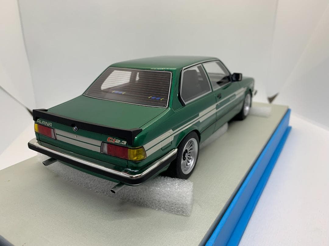 LS 1/18  323 Alpina 1983 グリーン